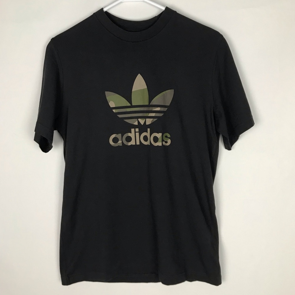NEW Adidas Camouflage Trefoil Tee
